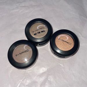 MAC set of 3 soft colored shadows - Lyrical, Jaunty, Forward March